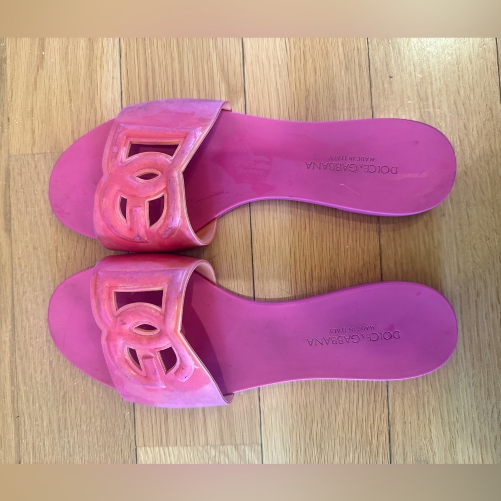 Dolce & Gabbana Fuchsia Soft Rubber Sandals 39